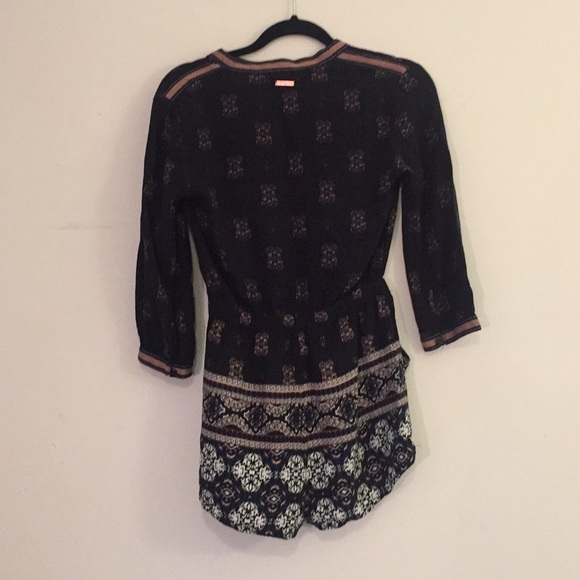 *BOGO 50%*Kendall&Kylie pattern 3/4 sleeve rompers - Picture 4 of 5